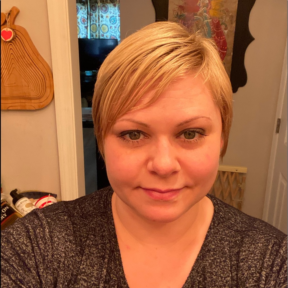 Meet your Posher, Sassy